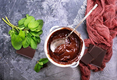 cara membuat saus coklat dari coklat batangan