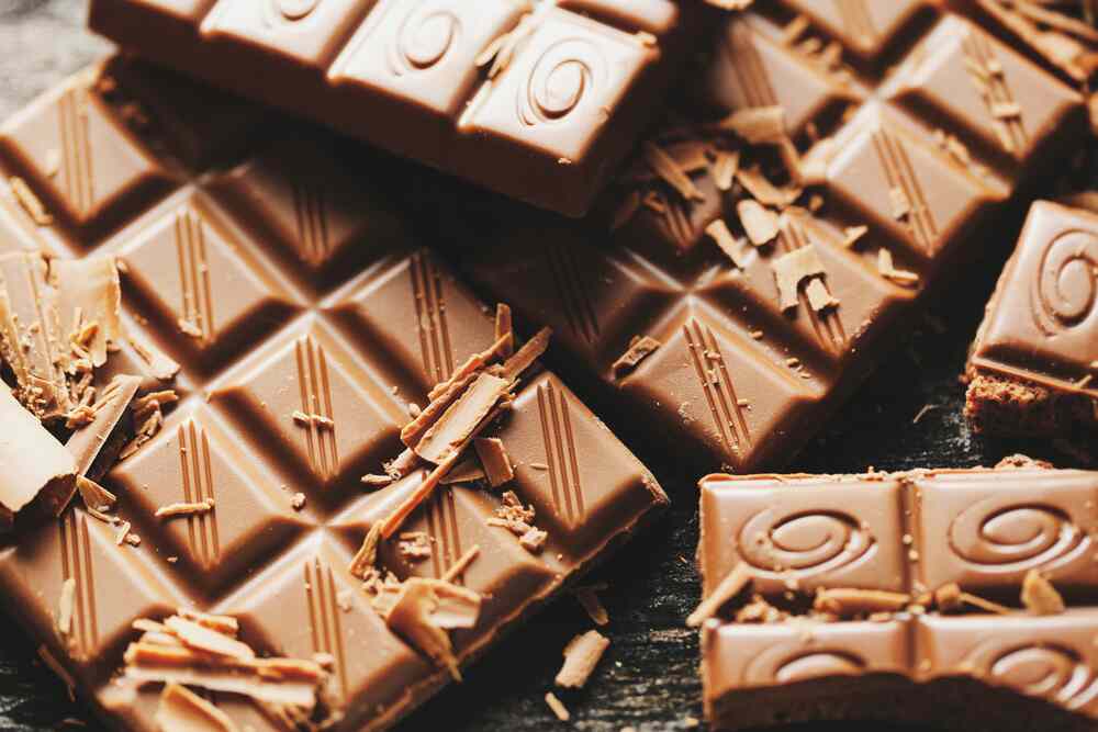 4 Cara Menyimpan Cokelat Batangan agar Awet